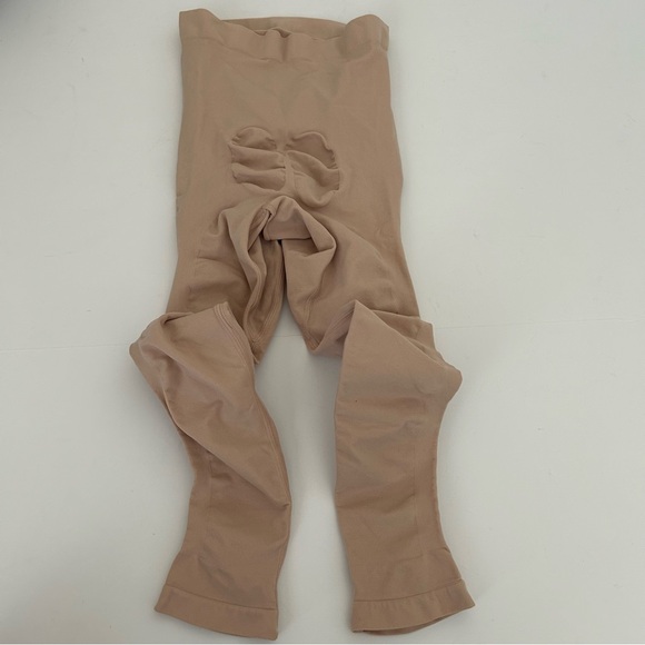 SKIMS Maternity Solutionwear Seamless Leggings L - XL - Picture 12 of 13